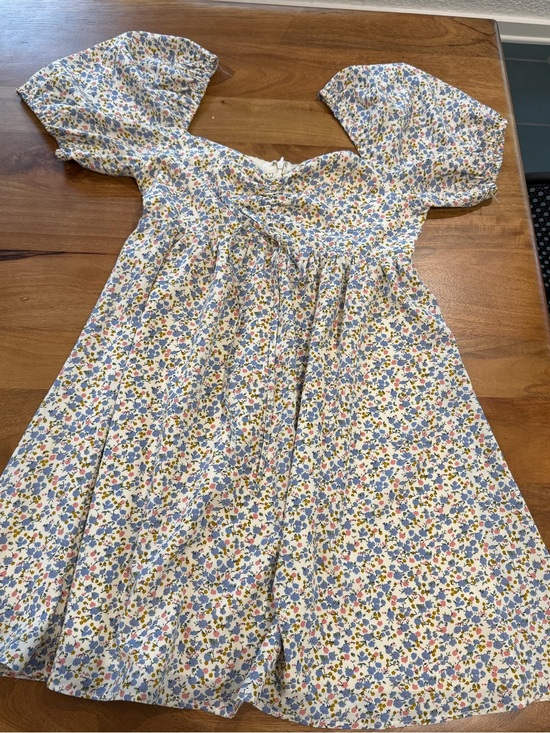 Lulus Dresses & Skirts - Lulu's White & Pastel Floral Puff-Sleeve Empire Waist Sundress Size Small